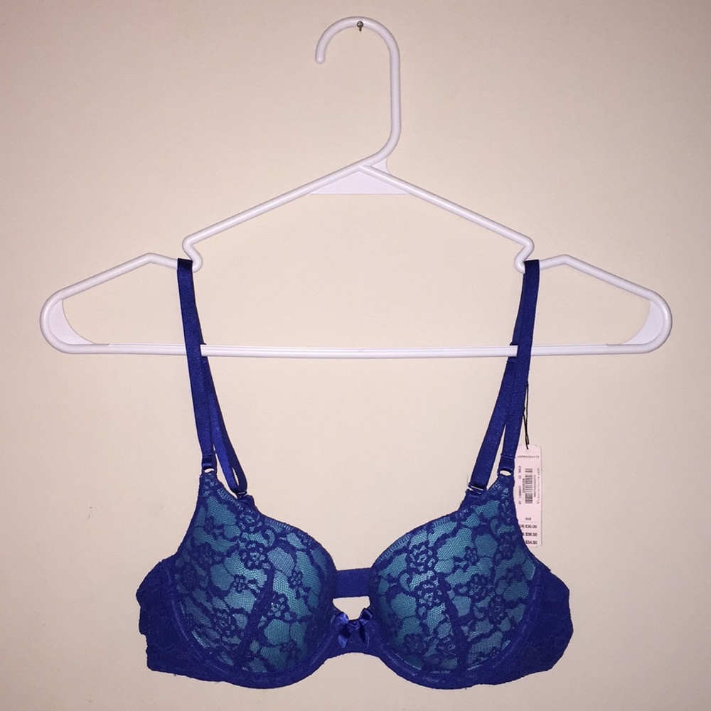 Victoria’s Secret bra